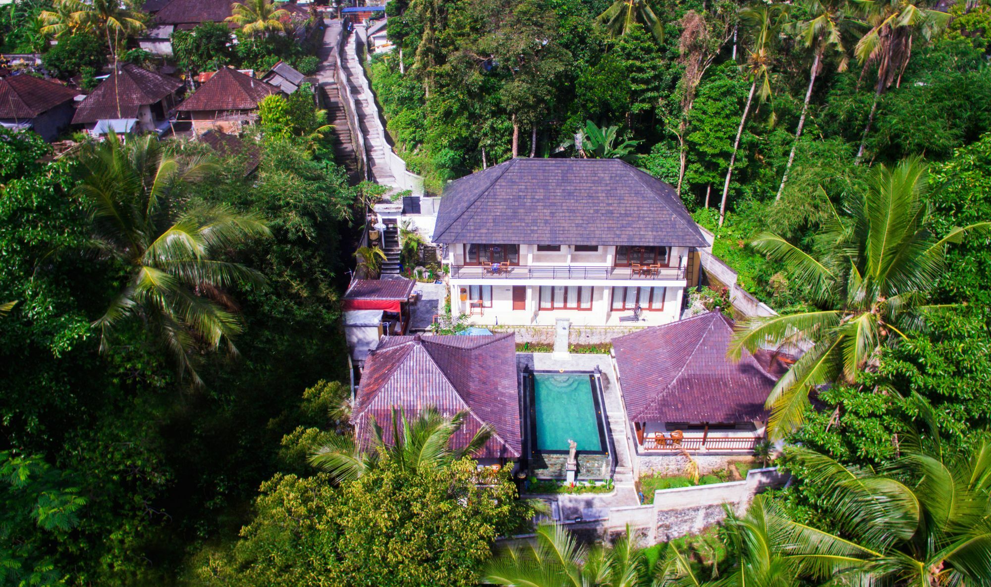 Guest house Ayu Duwur Beji 3*